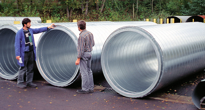 Folded spiral-seam tubing in accordance with DIN 24145